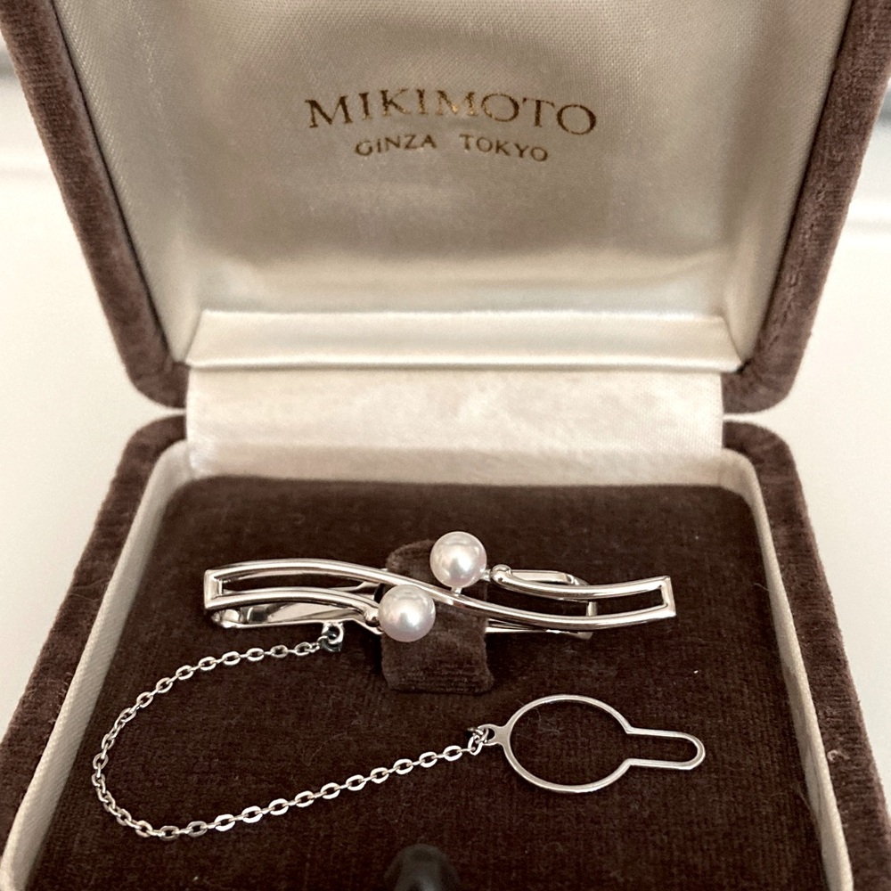 Mikimoto Silver Pearl Tie Clip With Chain